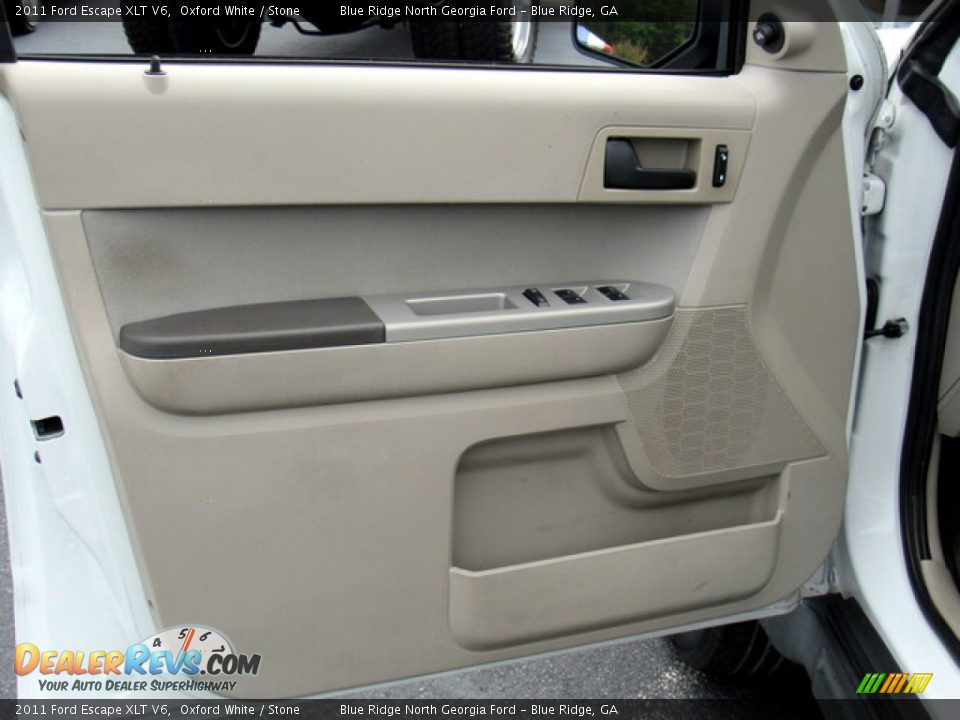 2011 Ford Escape XLT V6 Oxford White / Stone Photo #10