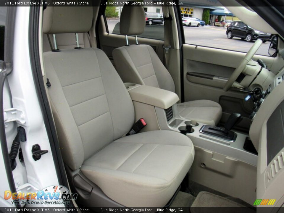 2011 Ford Escape XLT V6 Oxford White / Stone Photo #12