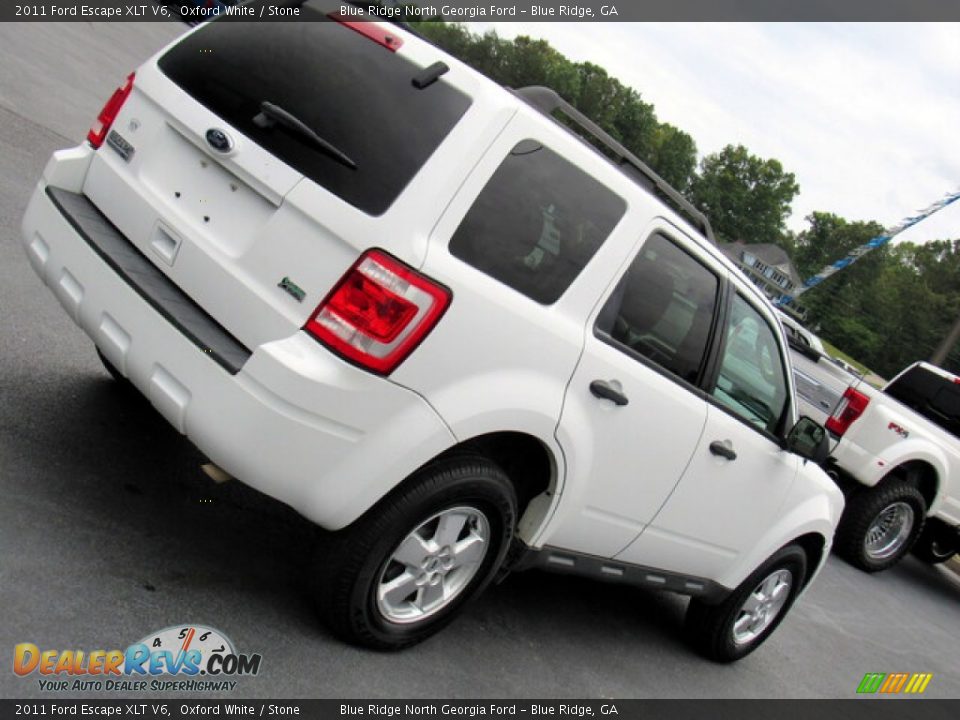 2011 Ford Escape XLT V6 Oxford White / Stone Photo #25