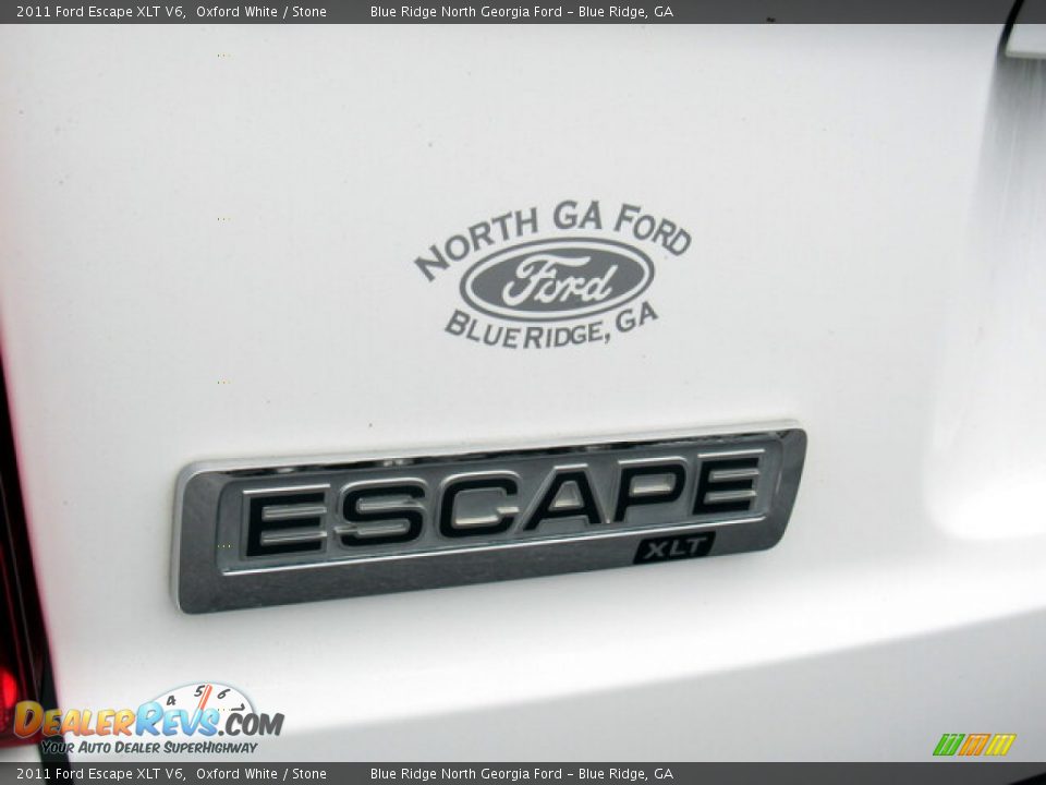 2011 Ford Escape XLT V6 Oxford White / Stone Photo #27