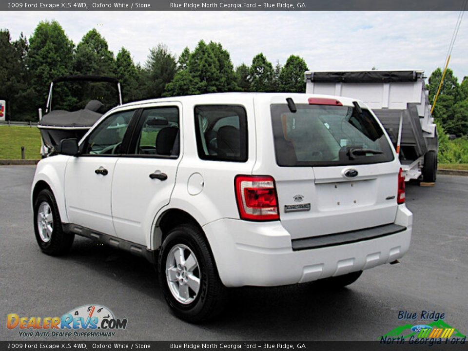 2009 Ford Escape XLS 4WD Oxford White / Stone Photo #3