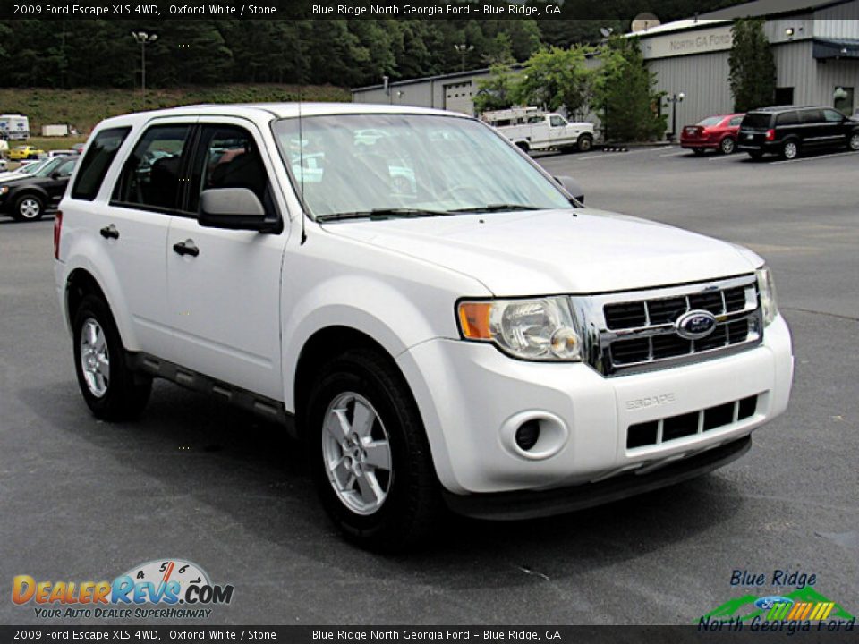 2009 Ford Escape XLS 4WD Oxford White / Stone Photo #7