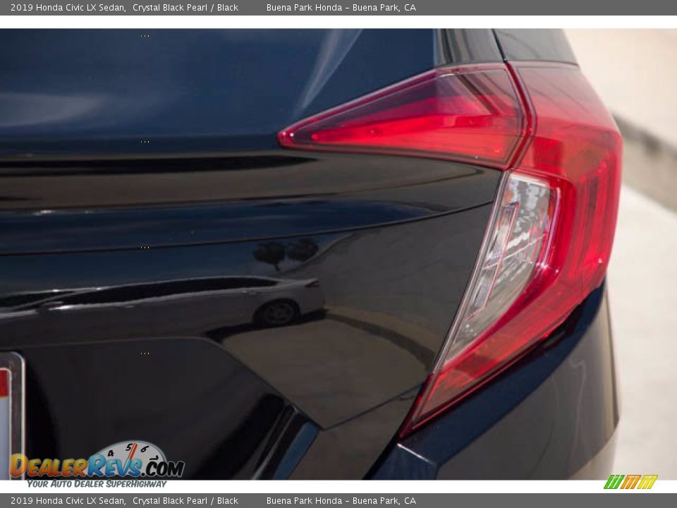 2019 Honda Civic LX Sedan Crystal Black Pearl / Black Photo #13