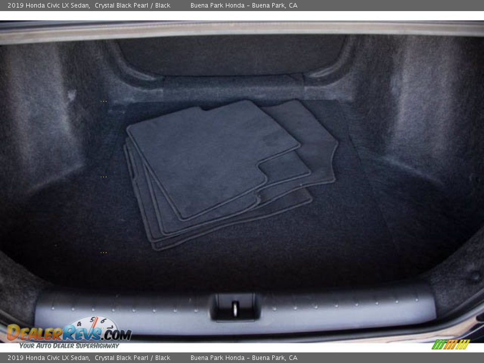 2019 Honda Civic LX Sedan Crystal Black Pearl / Black Photo #20