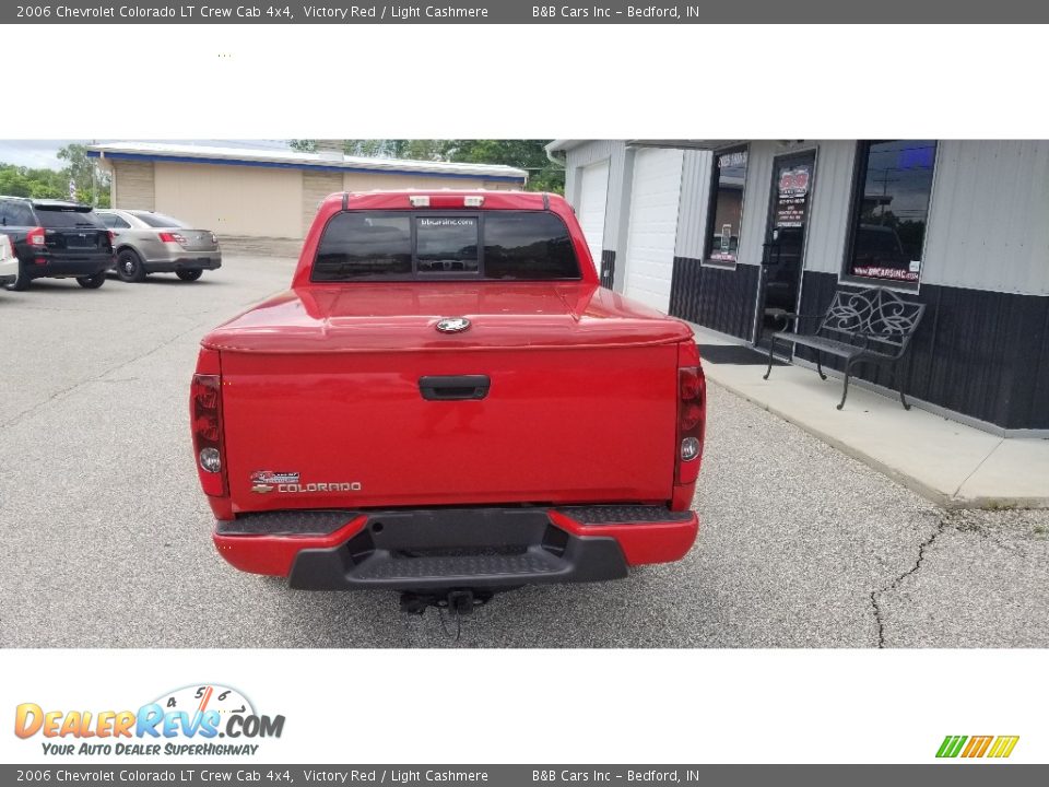 2006 Chevrolet Colorado LT Crew Cab 4x4 Victory Red / Light Cashmere Photo #5