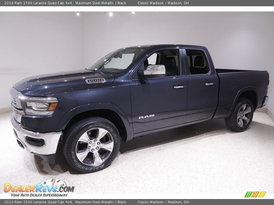 2019 Ram 1500 Laramie Quad Cab 4x4 Maximum Steel Metallic / Black Photo #3