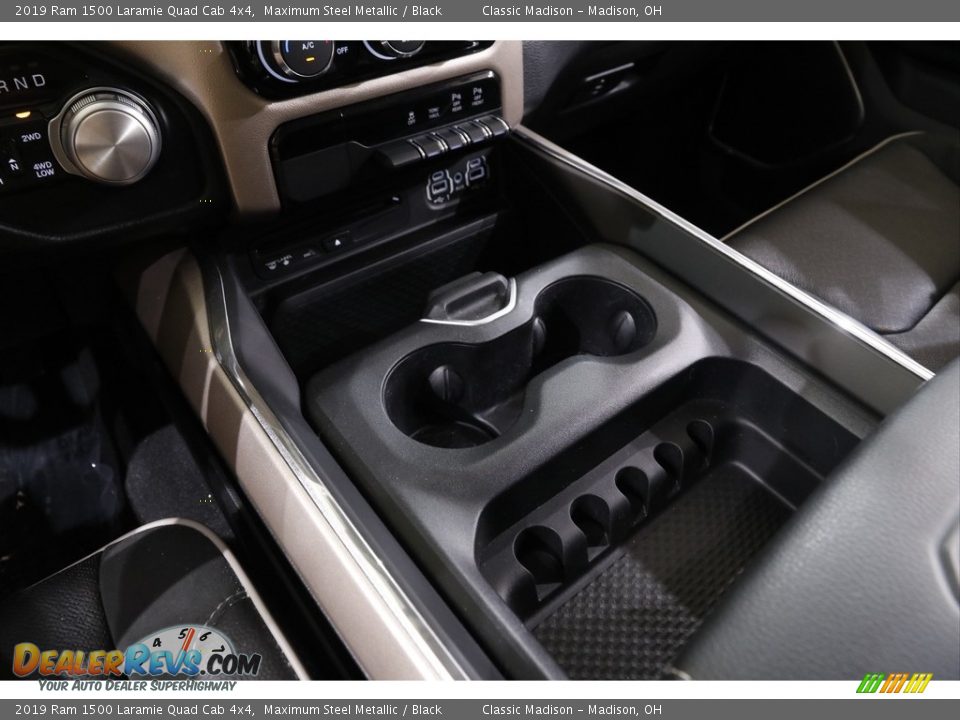 2019 Ram 1500 Laramie Quad Cab 4x4 Maximum Steel Metallic / Black Photo #15
