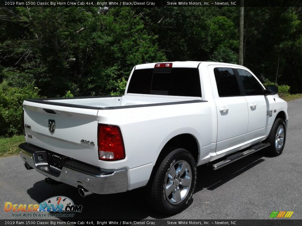 2019 Ram 1500 Classic Big Horn Crew Cab 4x4 Bright White / Black/Diesel Gray Photo #7