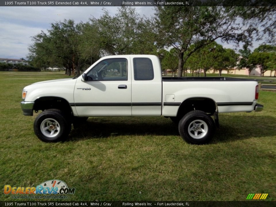 White 1995 Toyota T100 Truck SR5 Extended Cab 4x4 Photo #3