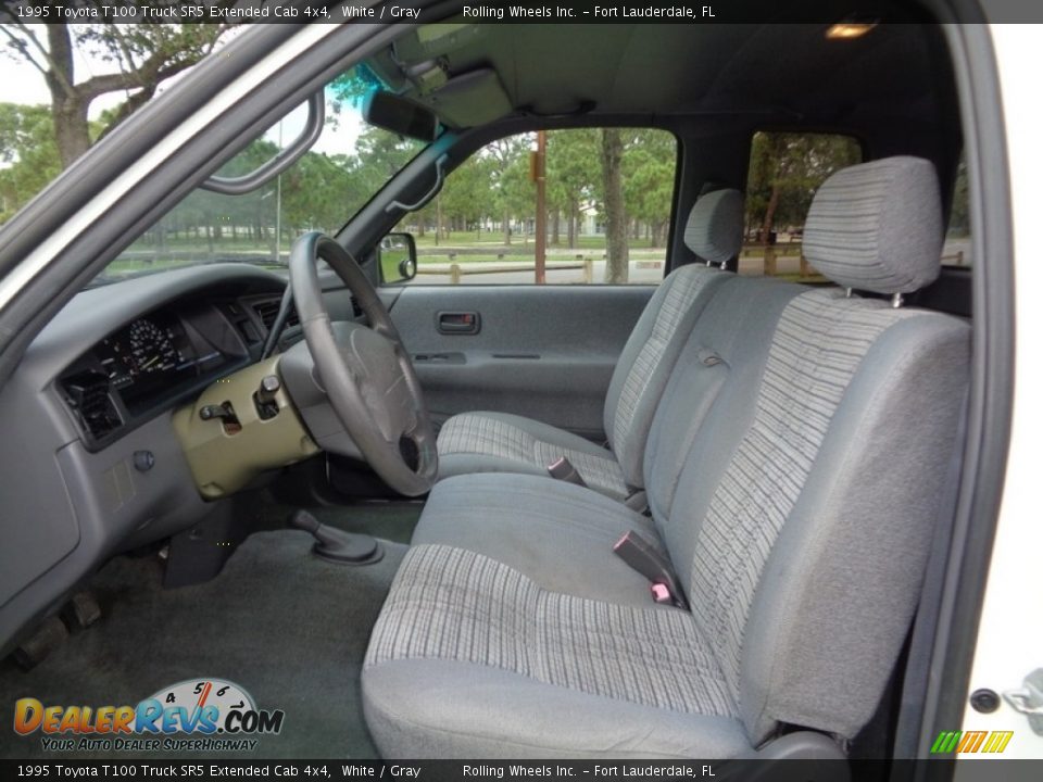 Front Seat of 1995 Toyota T100 Truck SR5 Extended Cab 4x4 Photo #16
