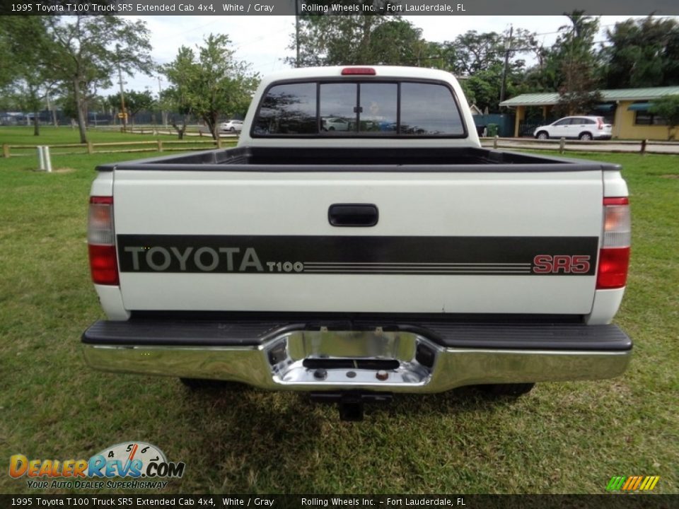 White 1995 Toyota T100 Truck SR5 Extended Cab 4x4 Photo #35