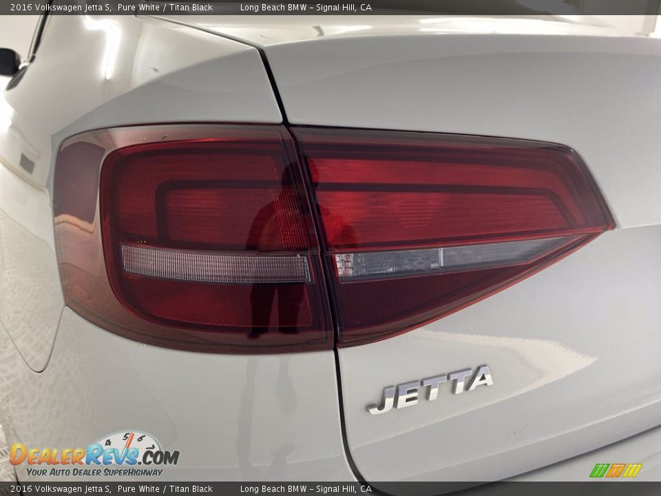 2016 Volkswagen Jetta S Pure White / Titan Black Photo #9