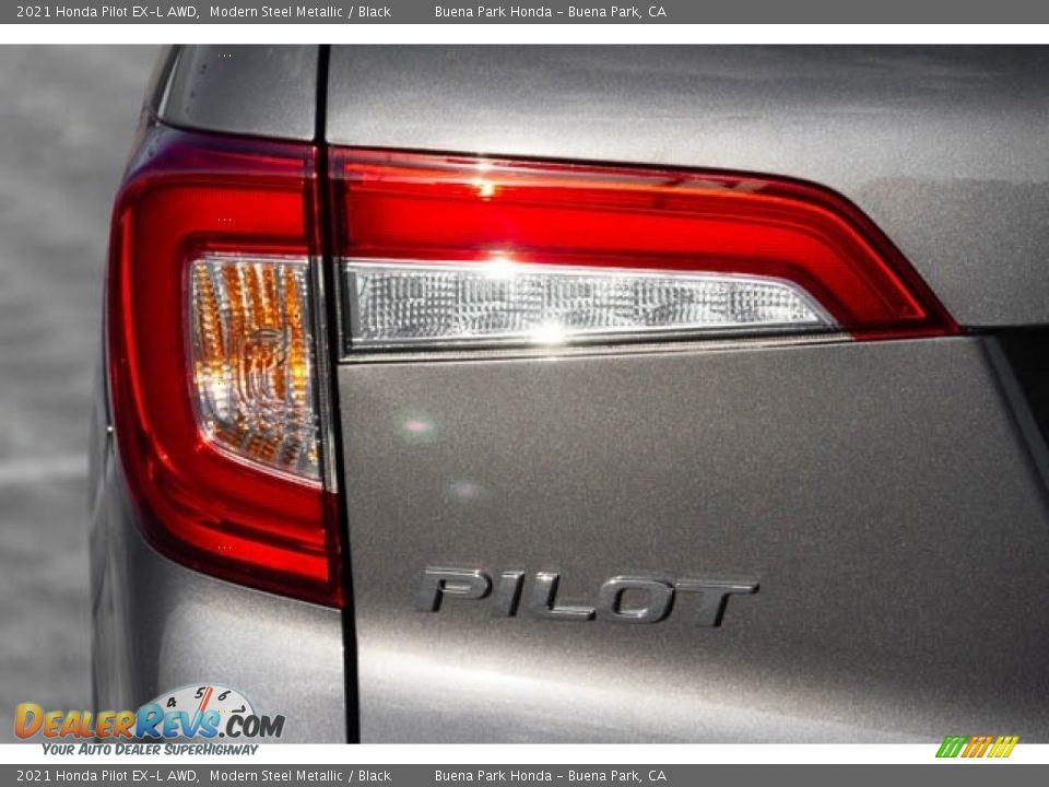 2021 Honda Pilot EX-L AWD Modern Steel Metallic / Black Photo #7