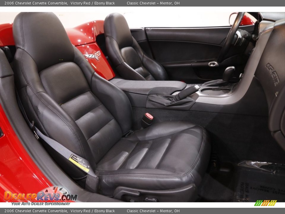 2006 Chevrolet Corvette Convertible Victory Red / Ebony Black Photo #17