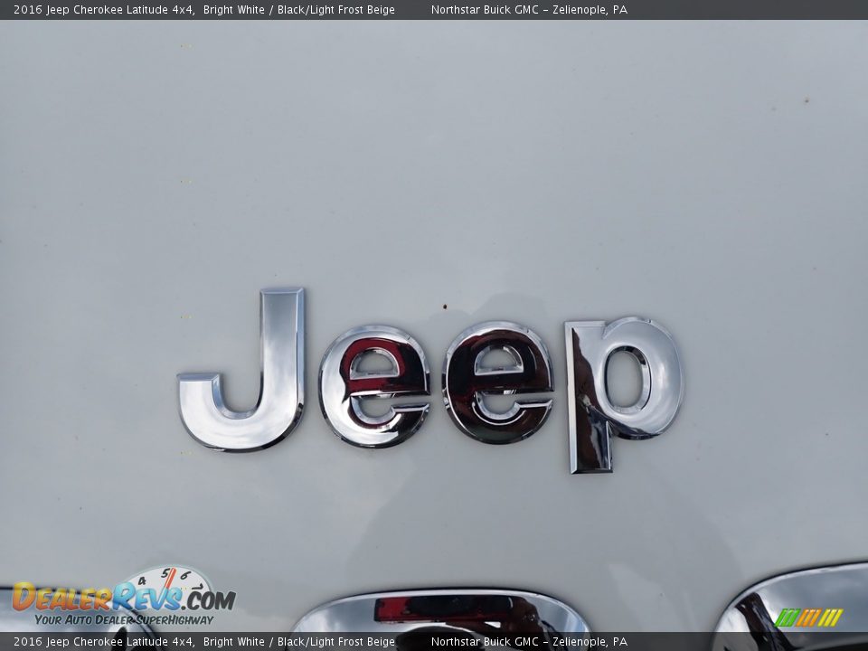 2016 Jeep Cherokee Latitude 4x4 Bright White / Black/Light Frost Beige Photo #8