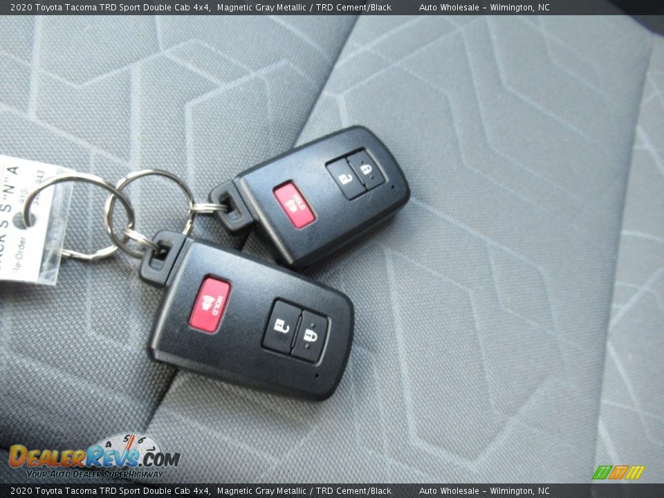 2020 Toyota Tacoma TRD Sport Double Cab 4x4 Magnetic Gray Metallic / TRD Cement/Black Photo #20