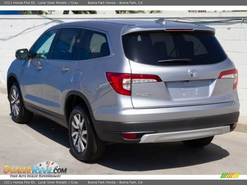 2021 Honda Pilot EX Lunar Silver Metallic / Gray Photo #2