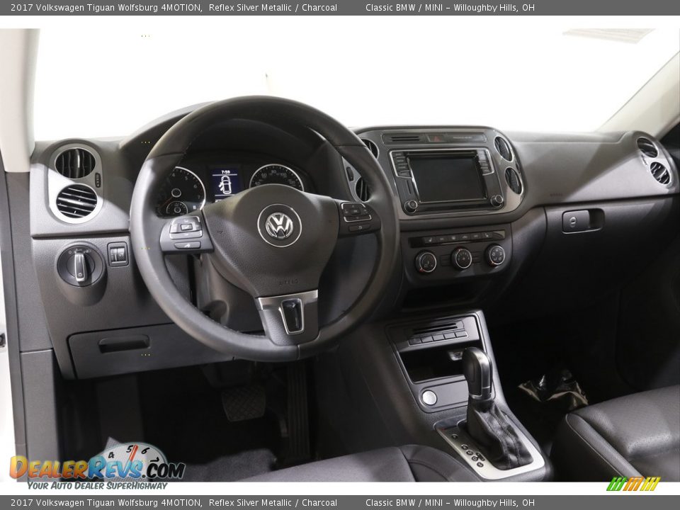 Dashboard of 2017 Volkswagen Tiguan Wolfsburg 4MOTION Photo #7