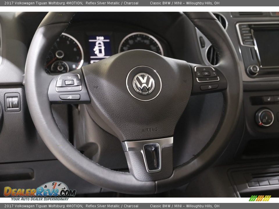 2017 Volkswagen Tiguan Wolfsburg 4MOTION Steering Wheel Photo #8