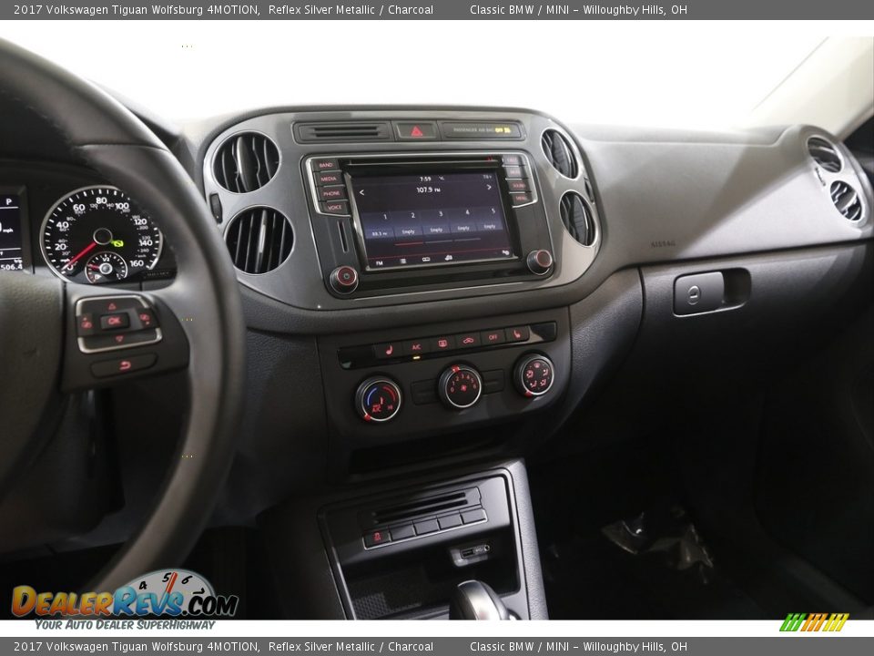 Dashboard of 2017 Volkswagen Tiguan Wolfsburg 4MOTION Photo #10