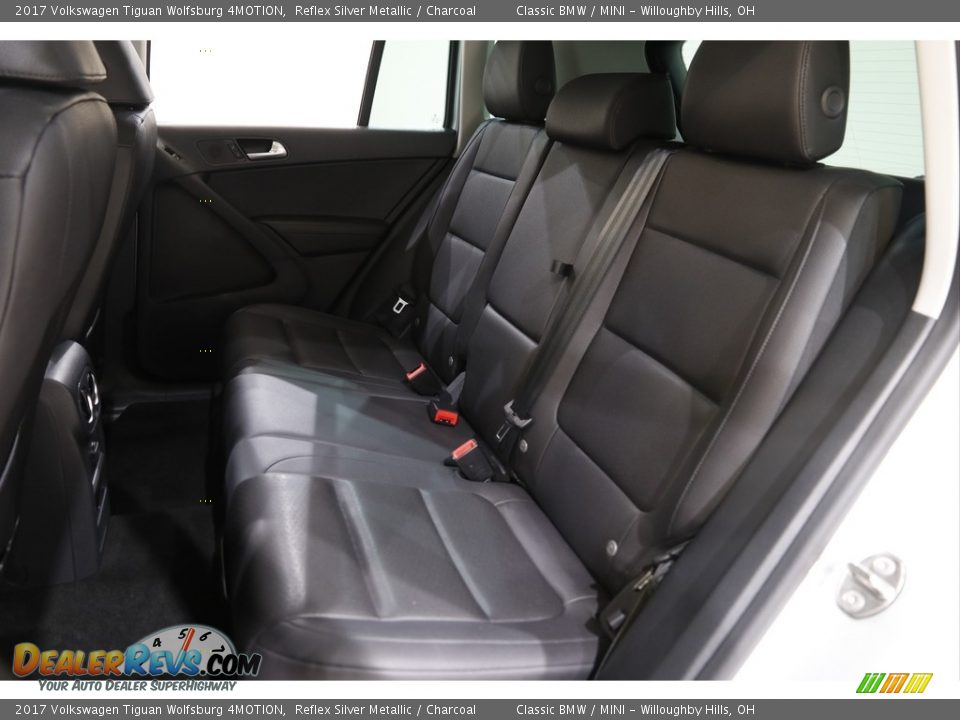 2017 Volkswagen Tiguan Wolfsburg 4MOTION Reflex Silver Metallic / Charcoal Photo #16