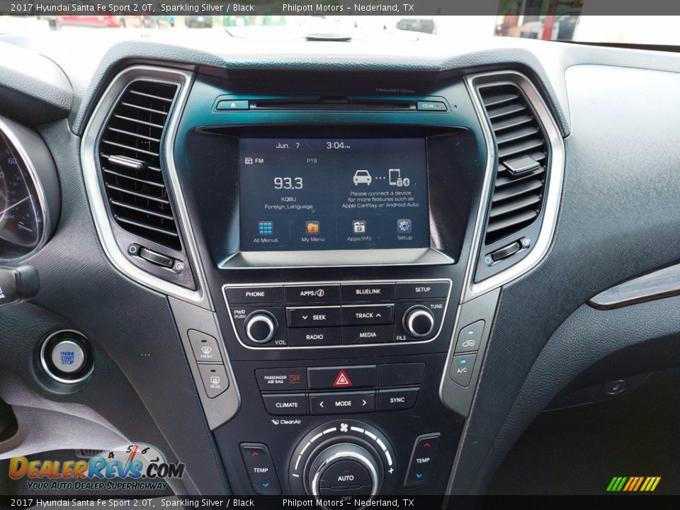 Controls of 2017 Hyundai Santa Fe Sport 2.0T Photo #18