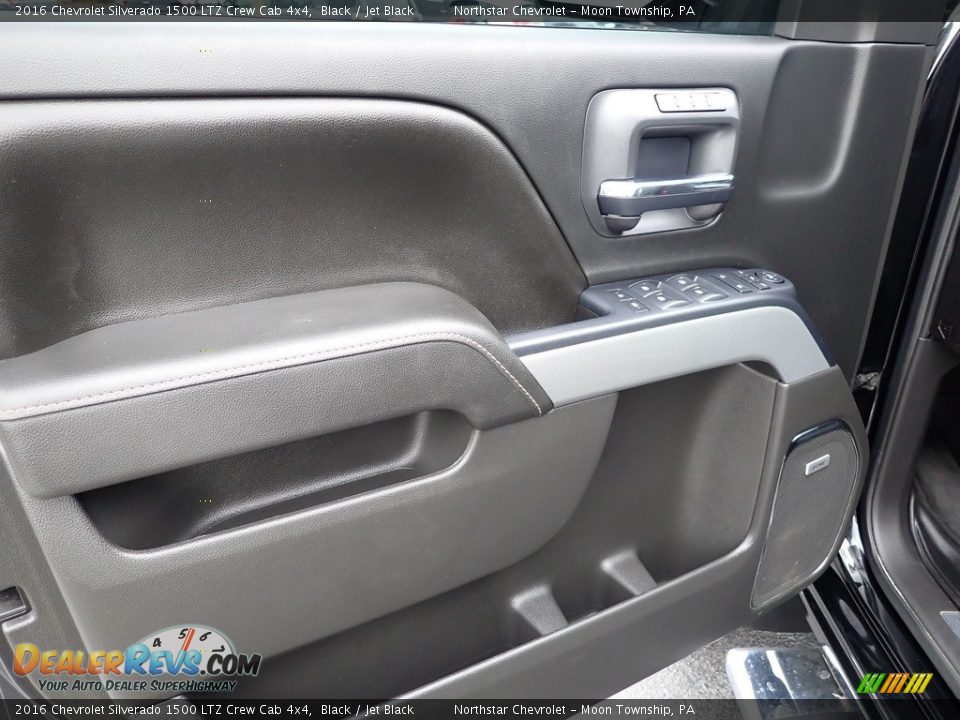 Door Panel of 2016 Chevrolet Silverado 1500 LTZ Crew Cab 4x4 Photo #23