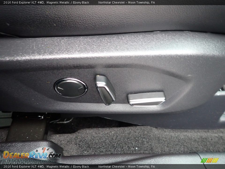 2016 Ford Explorer XLT 4WD Magnetic Metallic / Ebony Black Photo #17