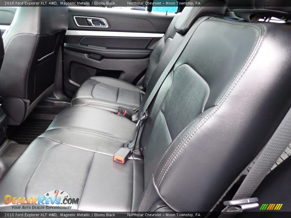 2016 Ford Explorer XLT 4WD Magnetic Metallic / Ebony Black Photo #21