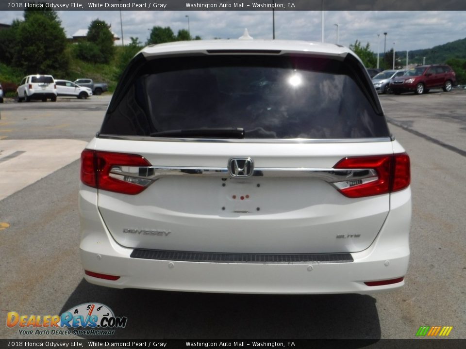 2018 Honda Odyssey Elite White Diamond Pearl / Gray Photo #7