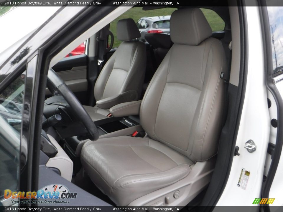 2018 Honda Odyssey Elite White Diamond Pearl / Gray Photo #16