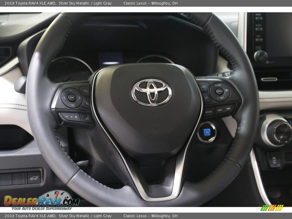 2019 Toyota RAV4 XLE AWD Silver Sky Metallic / Light Gray Photo #7