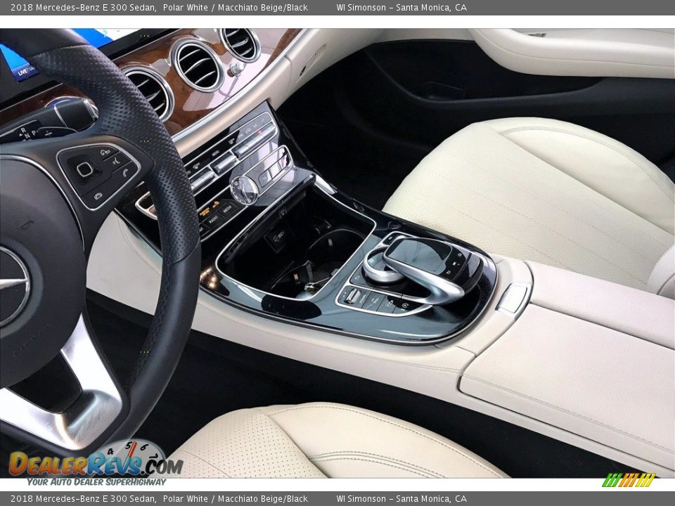 2018 Mercedes-Benz E 300 Sedan Polar White / Macchiato Beige/Black Photo #17