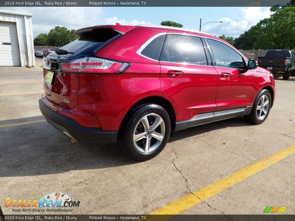 2019 Ford Edge SEL Ruby Red / Ebony Photo #3