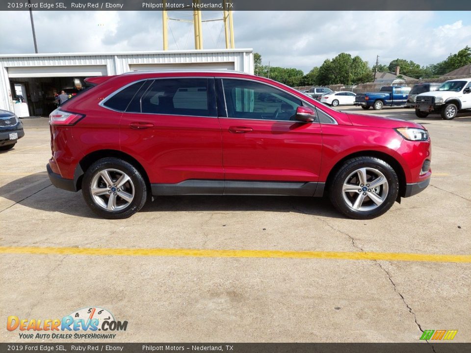 2019 Ford Edge SEL Ruby Red / Ebony Photo #12