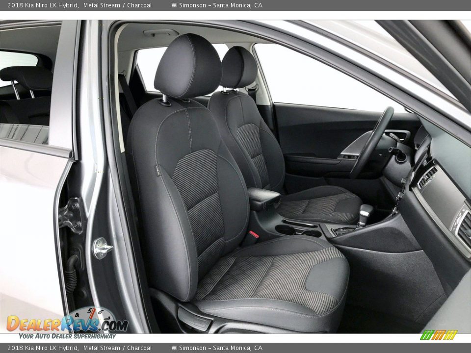 Charcoal Interior - 2018 Kia Niro LX Hybrid Photo #6