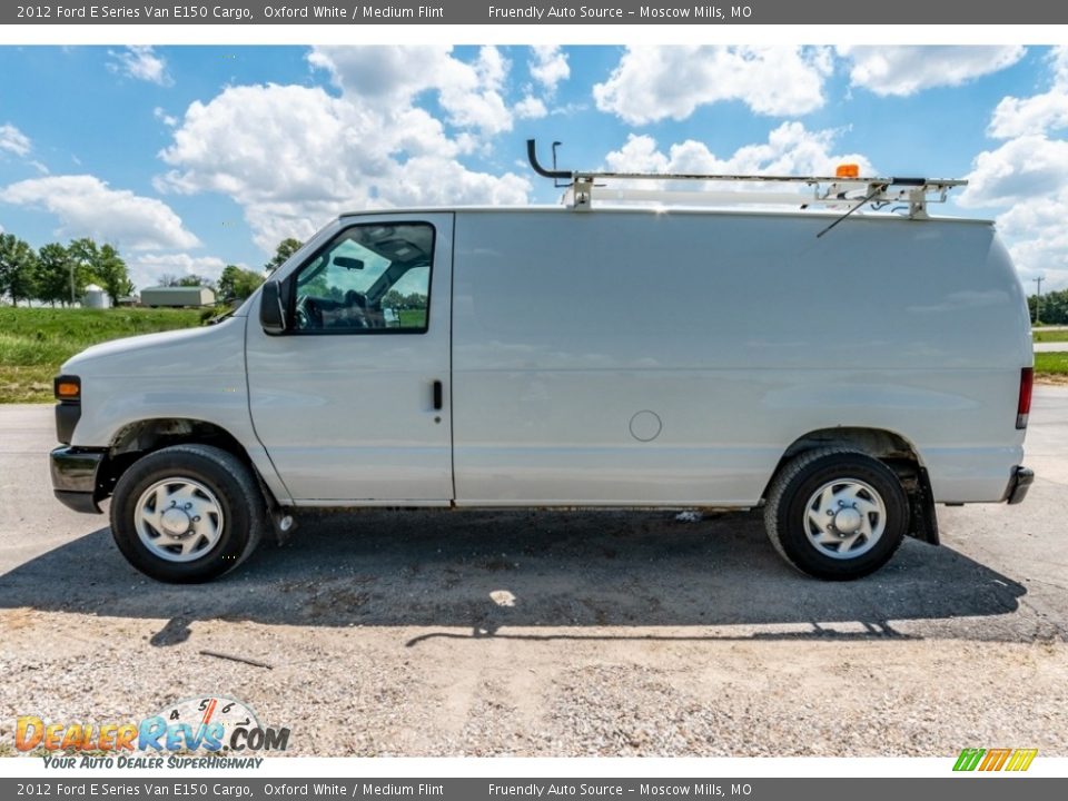 2012 Ford E Series Van E150 Cargo Oxford White / Medium Flint Photo #7