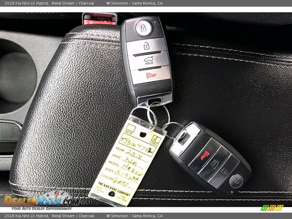 Keys of 2018 Kia Niro LX Hybrid Photo #11