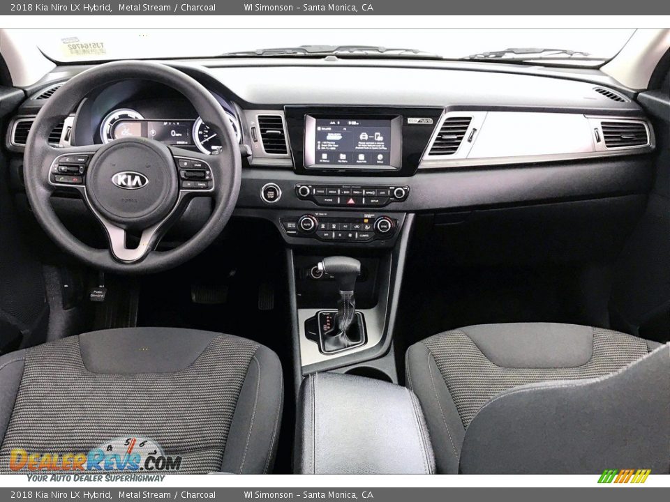 Front Seat of 2018 Kia Niro LX Hybrid Photo #15