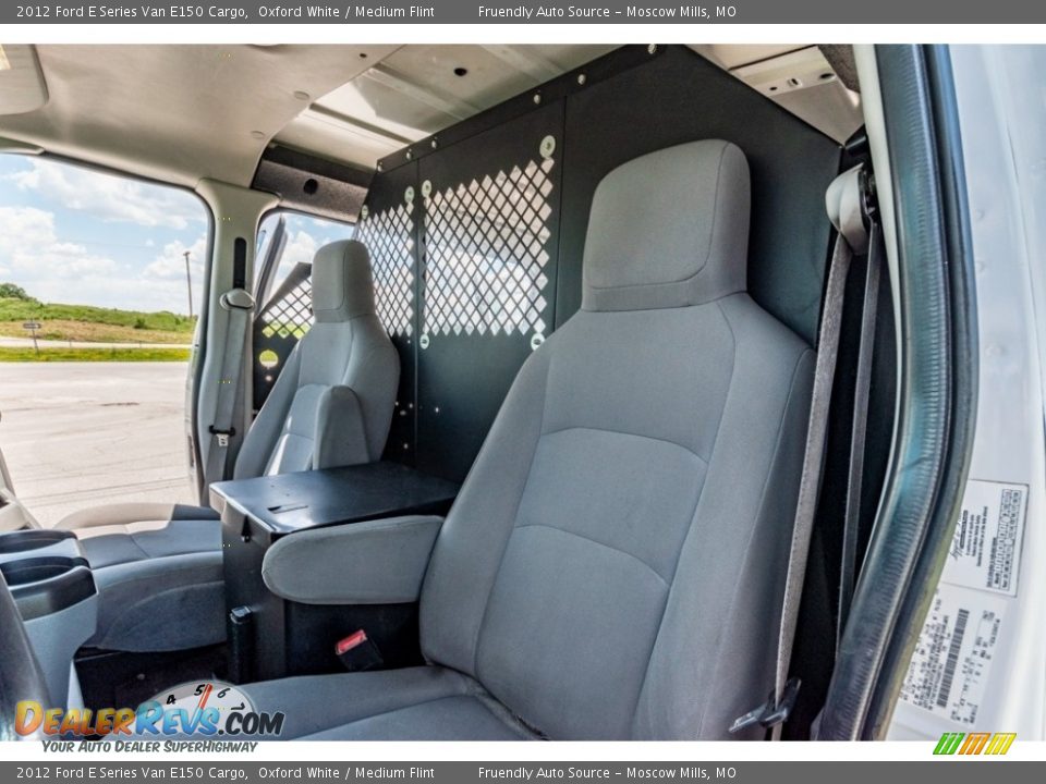 2012 Ford E Series Van E150 Cargo Oxford White / Medium Flint Photo #17