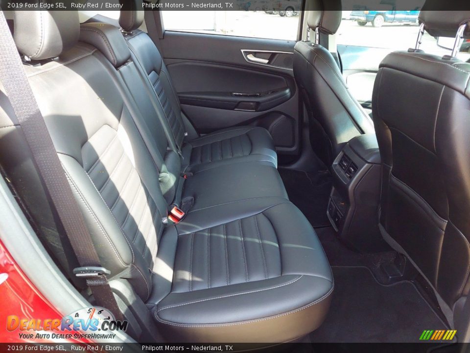 2019 Ford Edge SEL Ruby Red / Ebony Photo #28