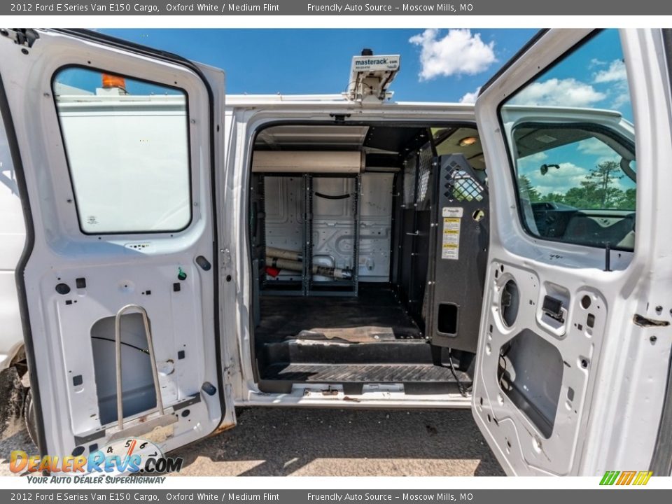 2012 Ford E Series Van E150 Cargo Oxford White / Medium Flint Photo #25