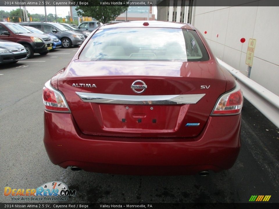 2014 Nissan Altima 2.5 SV Cayenne Red / Beige Photo #4