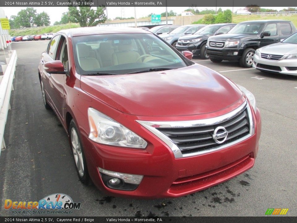 2014 Nissan Altima 2.5 SV Cayenne Red / Beige Photo #7