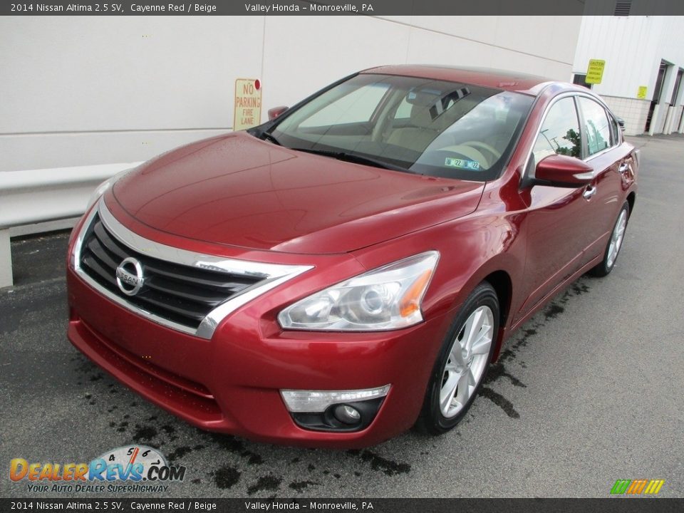 2014 Nissan Altima 2.5 SV Cayenne Red / Beige Photo #9