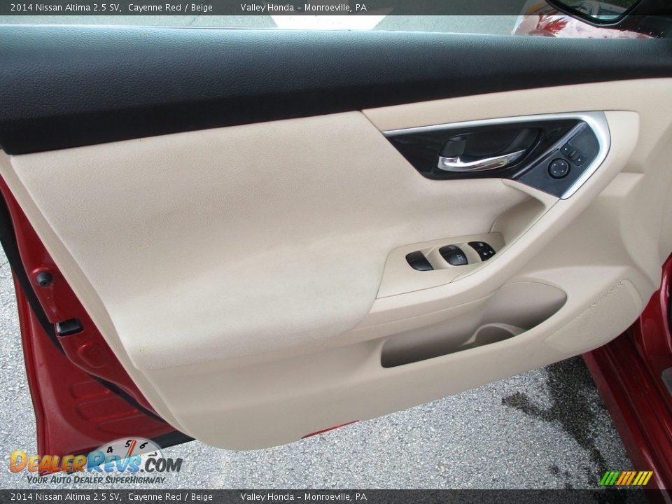 2014 Nissan Altima 2.5 SV Cayenne Red / Beige Photo #11