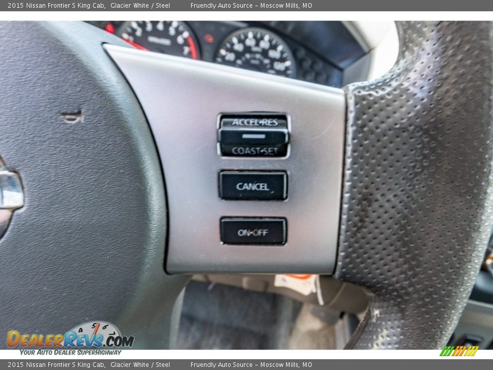 2015 Nissan Frontier S King Cab Steering Wheel Photo #35