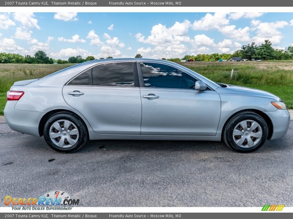 2007 Toyota Camry XLE Titanium Metallic / Bisque Photo #3