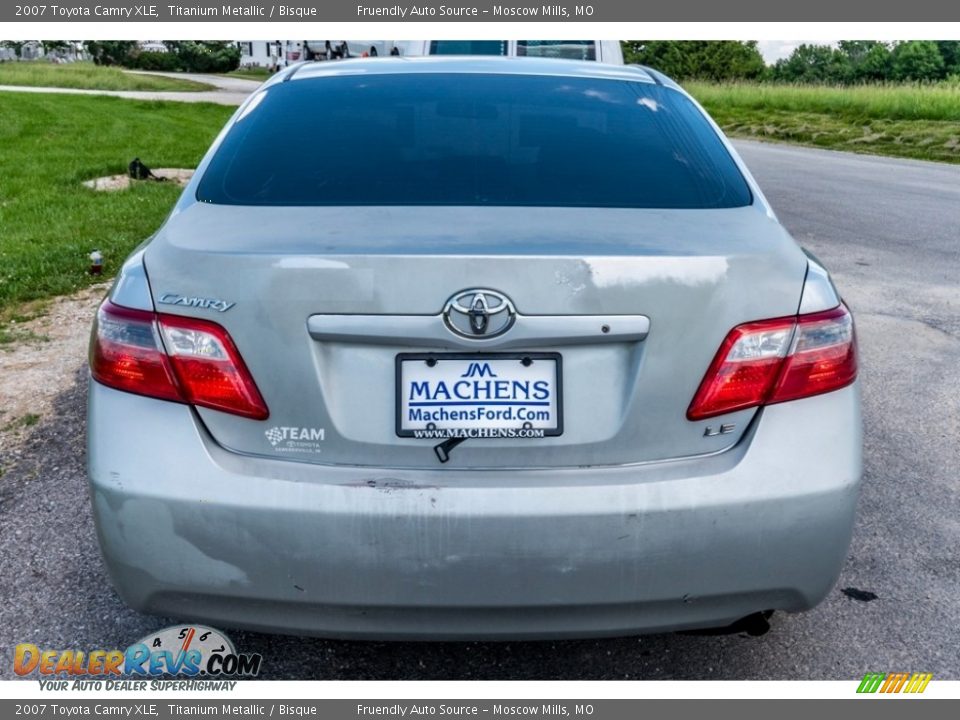 2007 Toyota Camry XLE Titanium Metallic / Bisque Photo #5