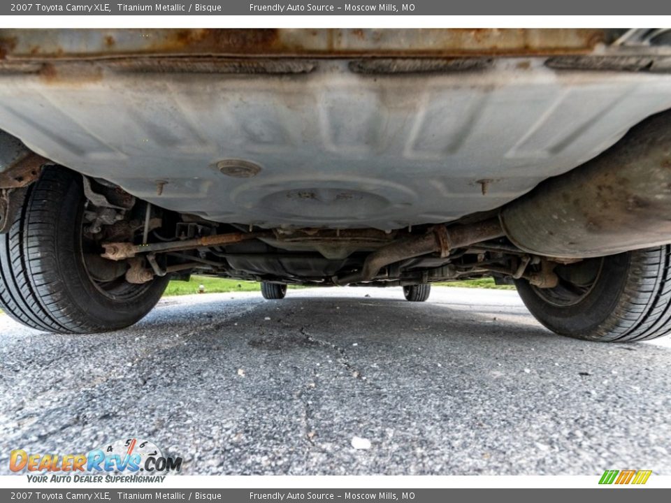 2007 Toyota Camry XLE Titanium Metallic / Bisque Photo #13